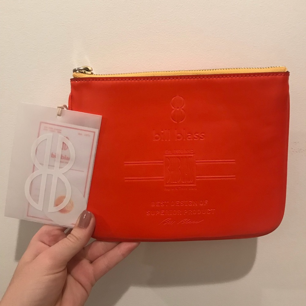 Bill blass pouch